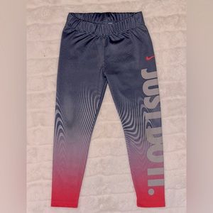 Girls Nike DRI-FIT Size 3-4 xs